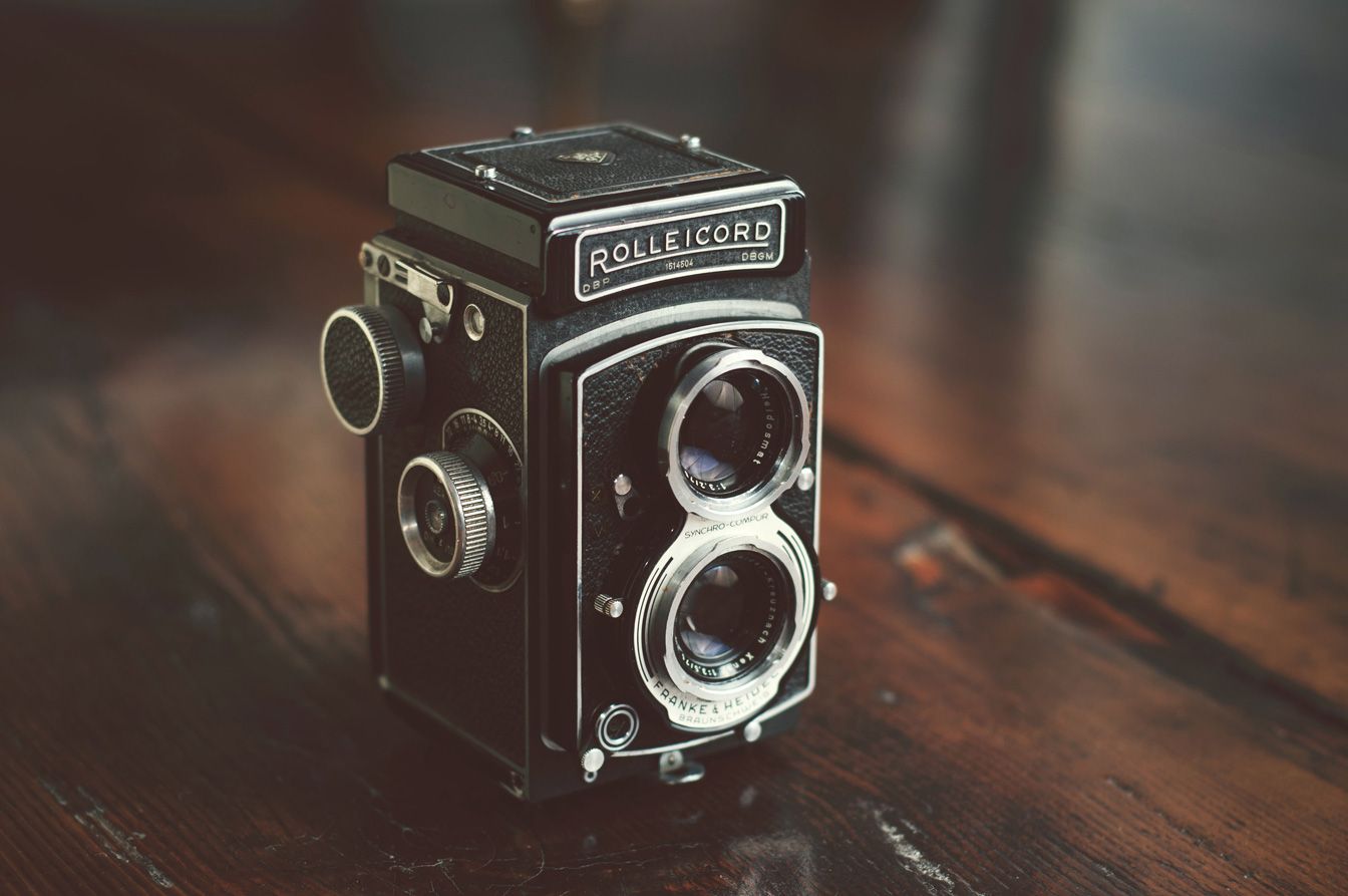 Photograph of a Rolleicord twin Lens reflex camera